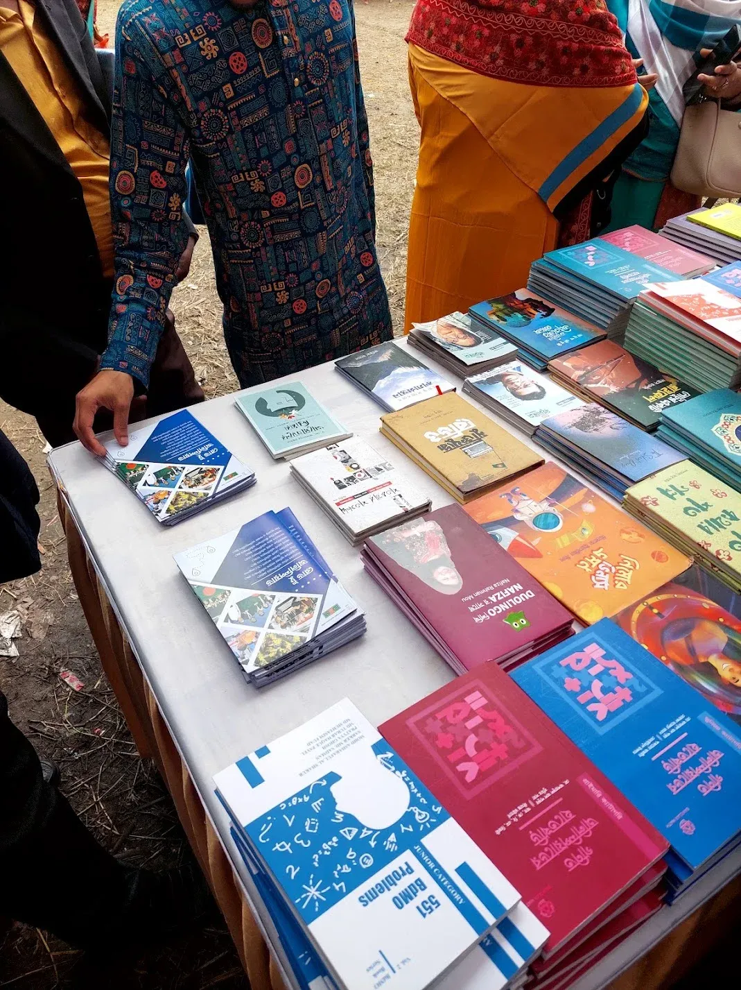 Olympiad books and brochures at the BdOSN stall